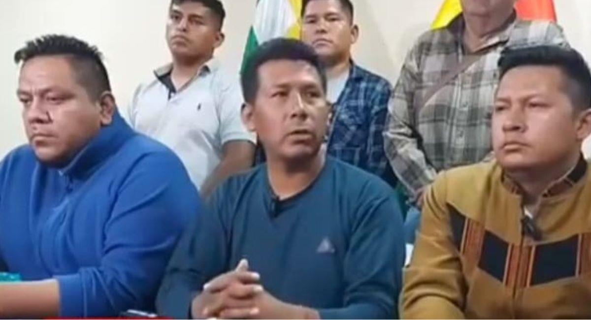 "...también se ha quedado en 200 bolivianos la multa...", se escucha en el audio de WhatsApp. Foto: ABI