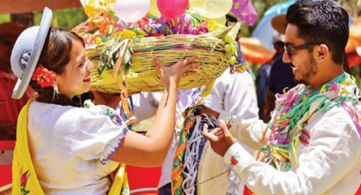 En la actualidad, se organizan diversas fiestas en todo el país para festejar a los compadres y comadres. Foto: Cámara de Senadores