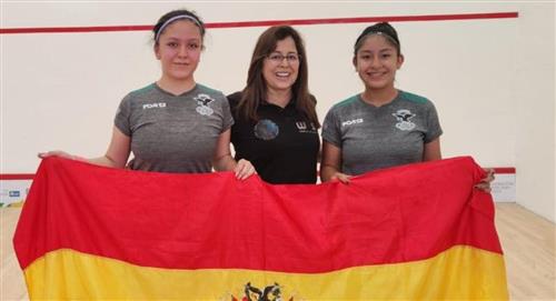 Bolivianas traen medalla de plata del Sudamericano de Squash 