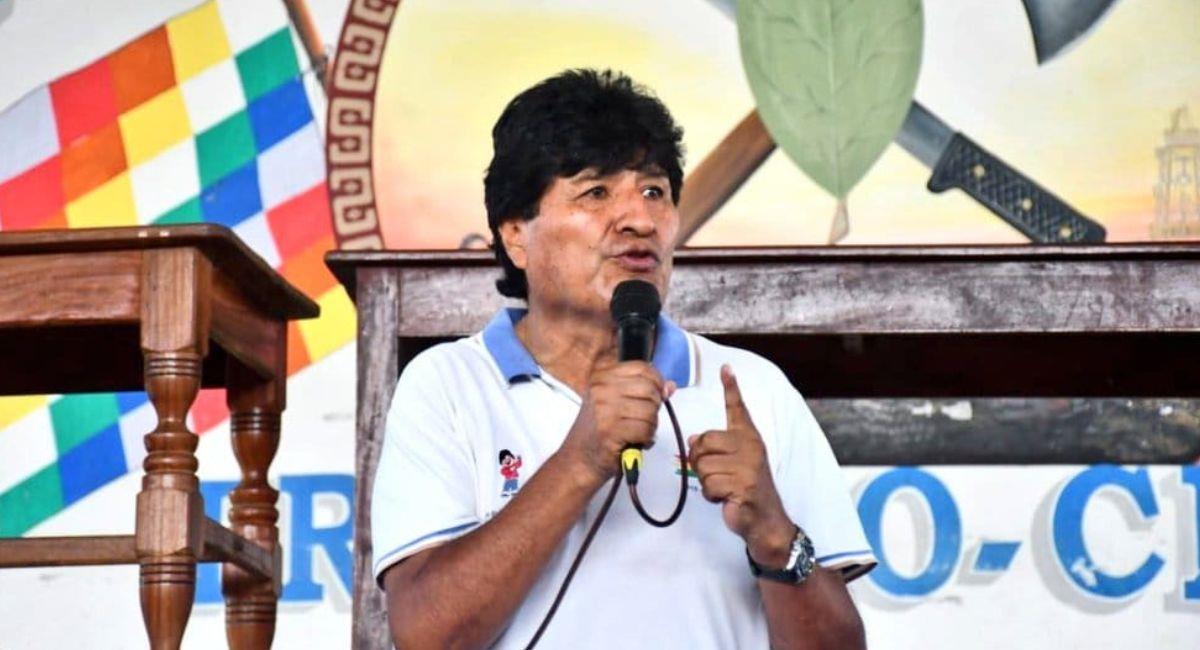 El exmandatario propuso como una solución, el ensamble de vehículos eléctricos. Foto: Facebook Evo Morales
