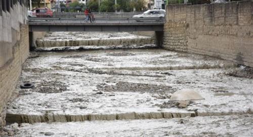 Advierten sobre un posible rebalse de las represas de La Paz