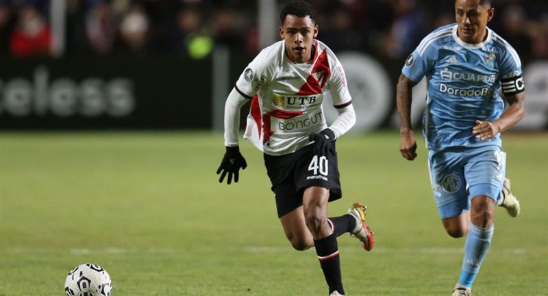 Moisés Paniagua hace historia en la Copa Libertadores