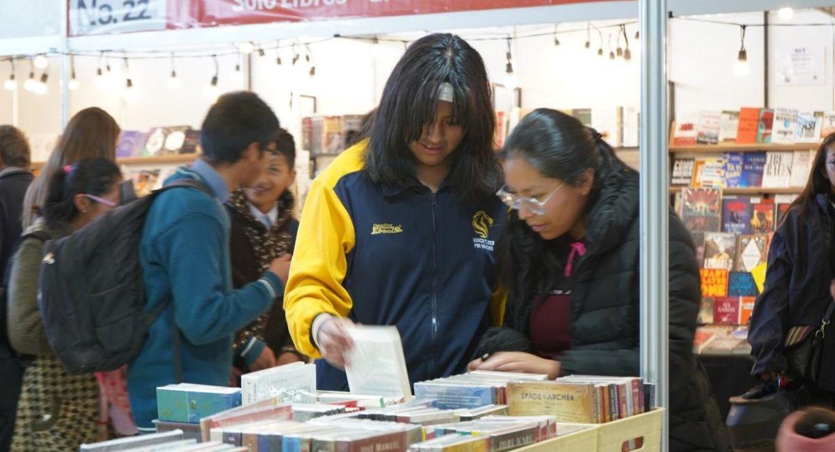 Por primera vez se realiza la Feria Internacional del Libro en El Alto. Foto: ABI