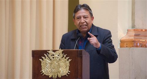 Choquehuanca asegura que los bolivianos no compran libros sino "cajitas de cerveza”
